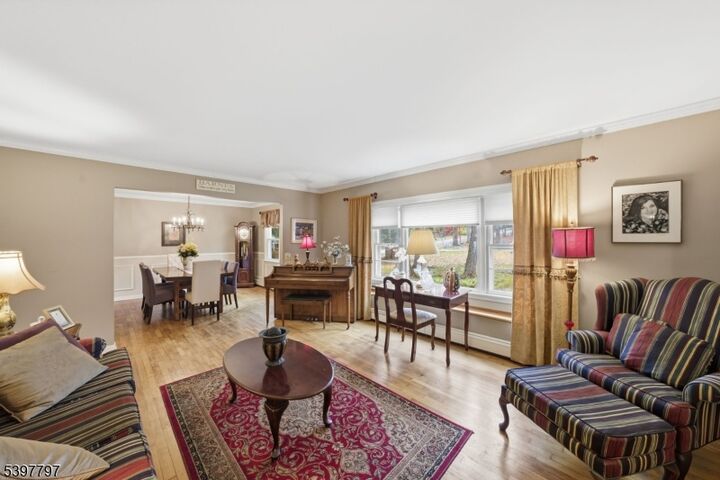 Property Photo:  5 Glen Gate Rd  NJ 07005 