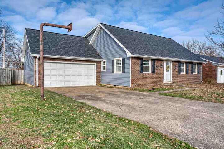 2731 St. Patrick Drive  Henderson KY 42420 photo
