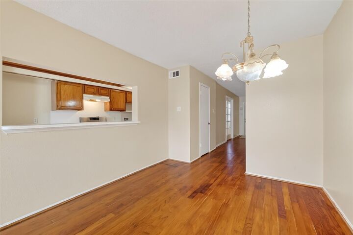 Property Photo:  6667 Kentwick Drive 2-19  TX 77084 