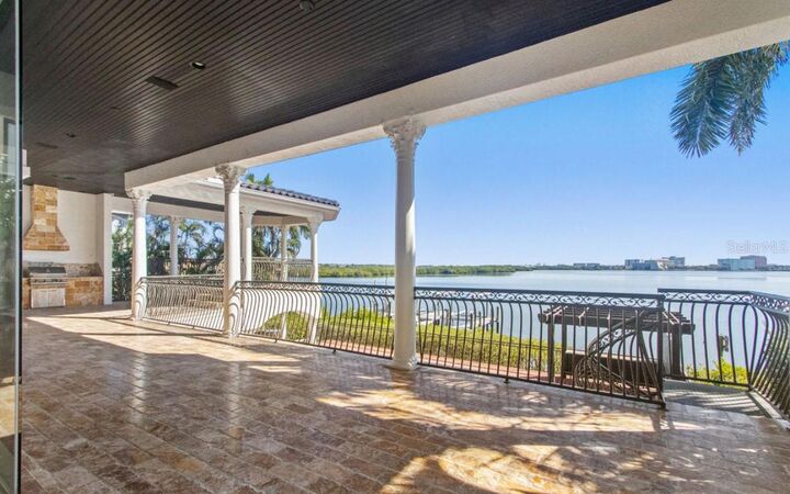 Property Photo: 4107 Causeway Vista Drive FL 33615