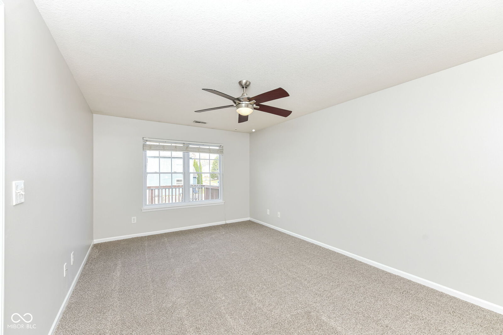 Property Photo: 10442 Cedar Drive IN 46037