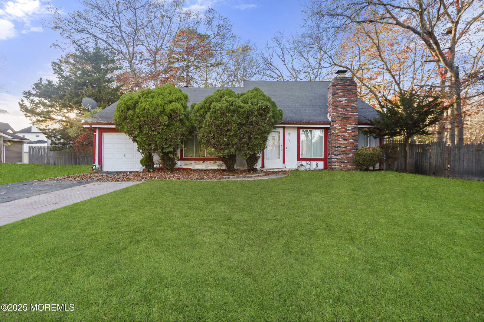 Property Photo:  1226 Hermosa Drive  NJ 08701 