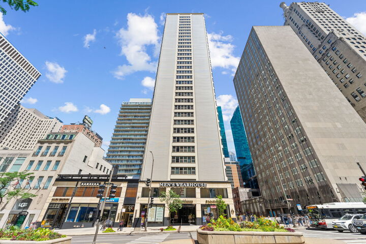 535 N Michigan Avenue 1710  Chicago IL 60611 photo
