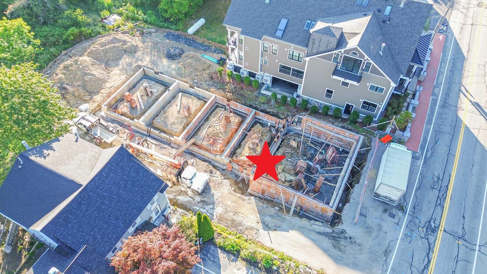 Property Photo:  294 York Street 2  ME 03909 