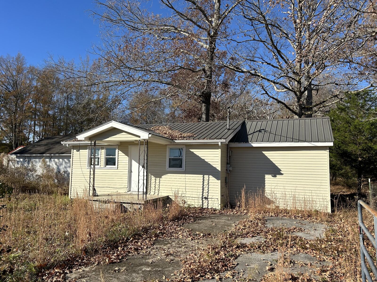 Property Photo: 3672 Bains Rd TN 37342