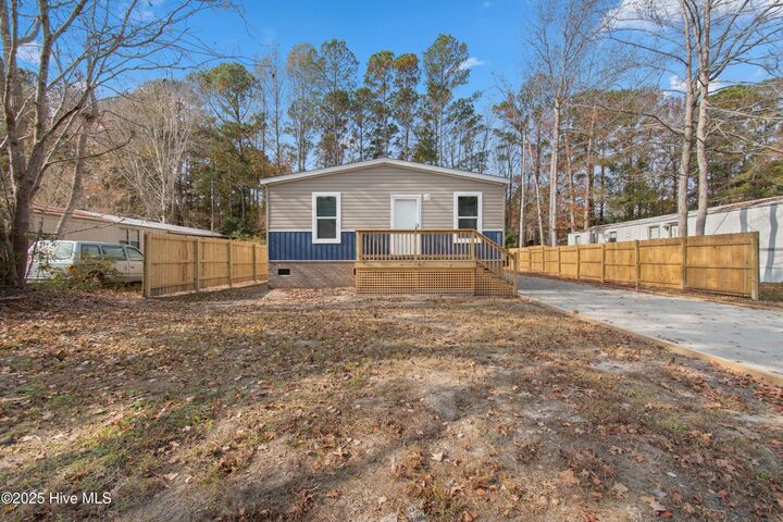 Property Photo:  1520 E Northwind Drive SW  NC 28469 