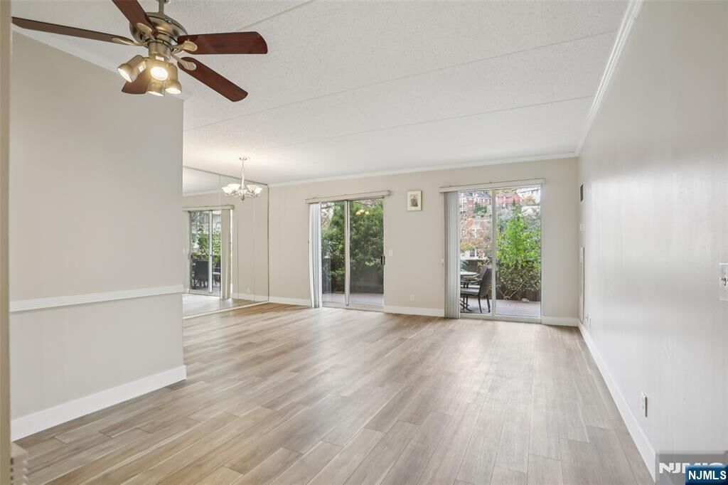 Property Photo:  1077 River Road Th5  NJ 07020 