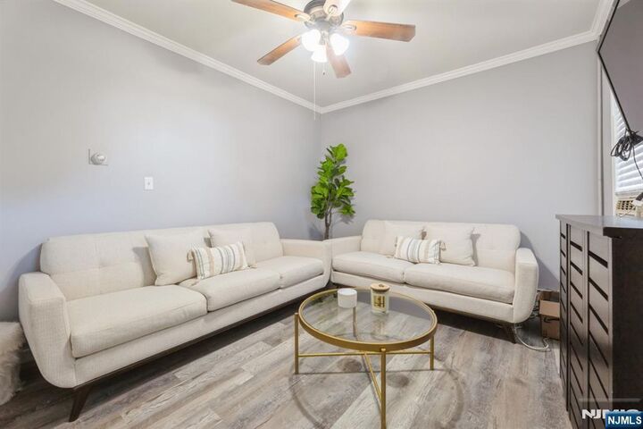 Property Photo:  187 Wallington Avenue 1st Floor  NJ 07057 