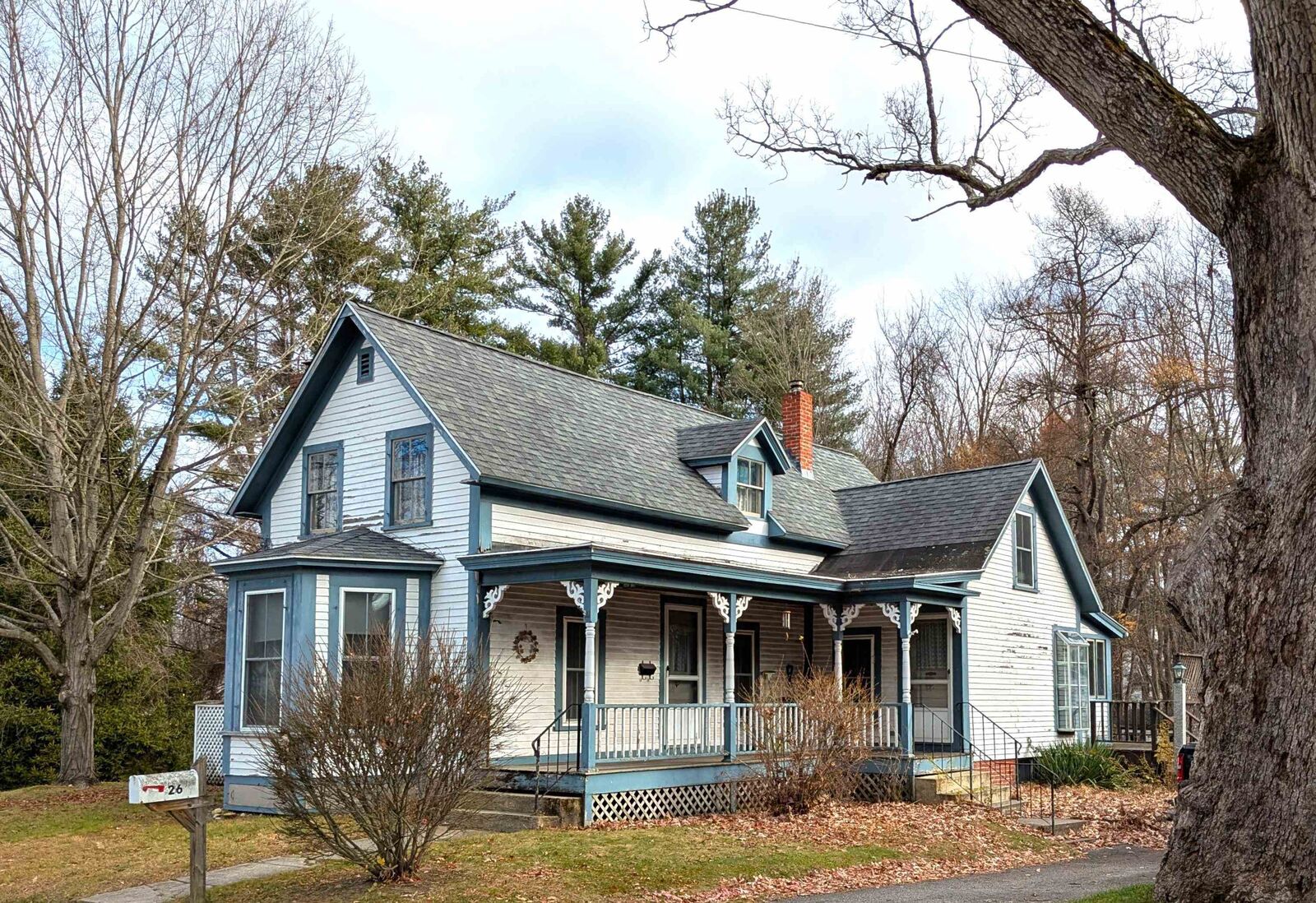 Property Photo: 26 Oak Street NH 03055