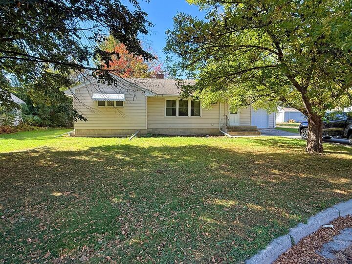 530 3rd Street E  Hector MN 55342 photo