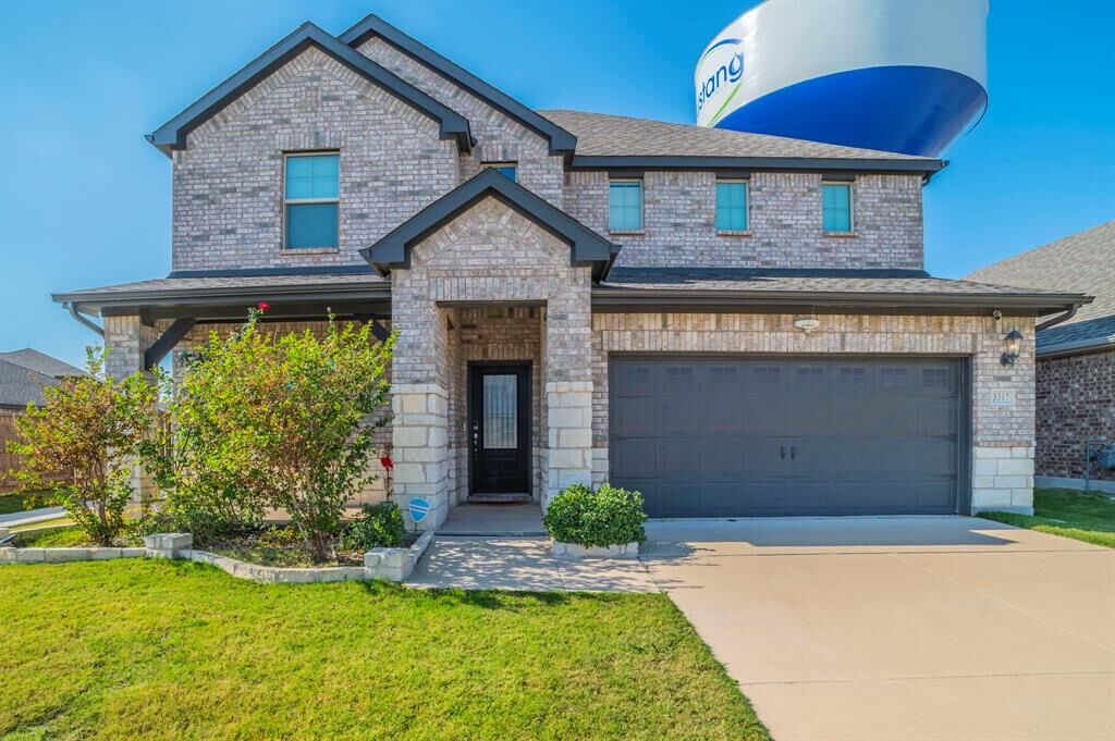 Property Photo:  3317 Evening View  TX 76227 