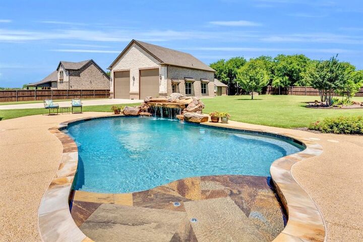 5631 Limestone Lane  Midlothian TX 76065 photo