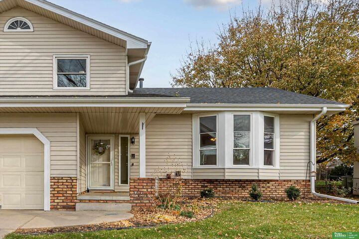 Property Photo: 6021 S 109th Avenue Circle NE 68137