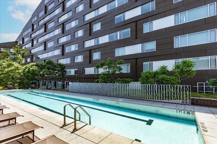 Property Photo:  9 West Broadway 206  MA 02127 