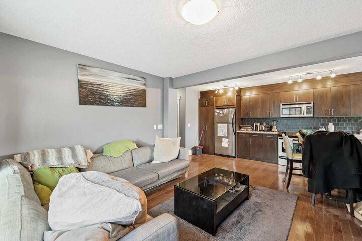 Property Photo:  525 22 Avenue SW 401  AB T2S 0H5 