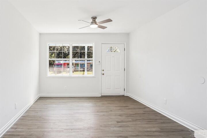 Property Photo: 1016 Fremont Ave FL 32505