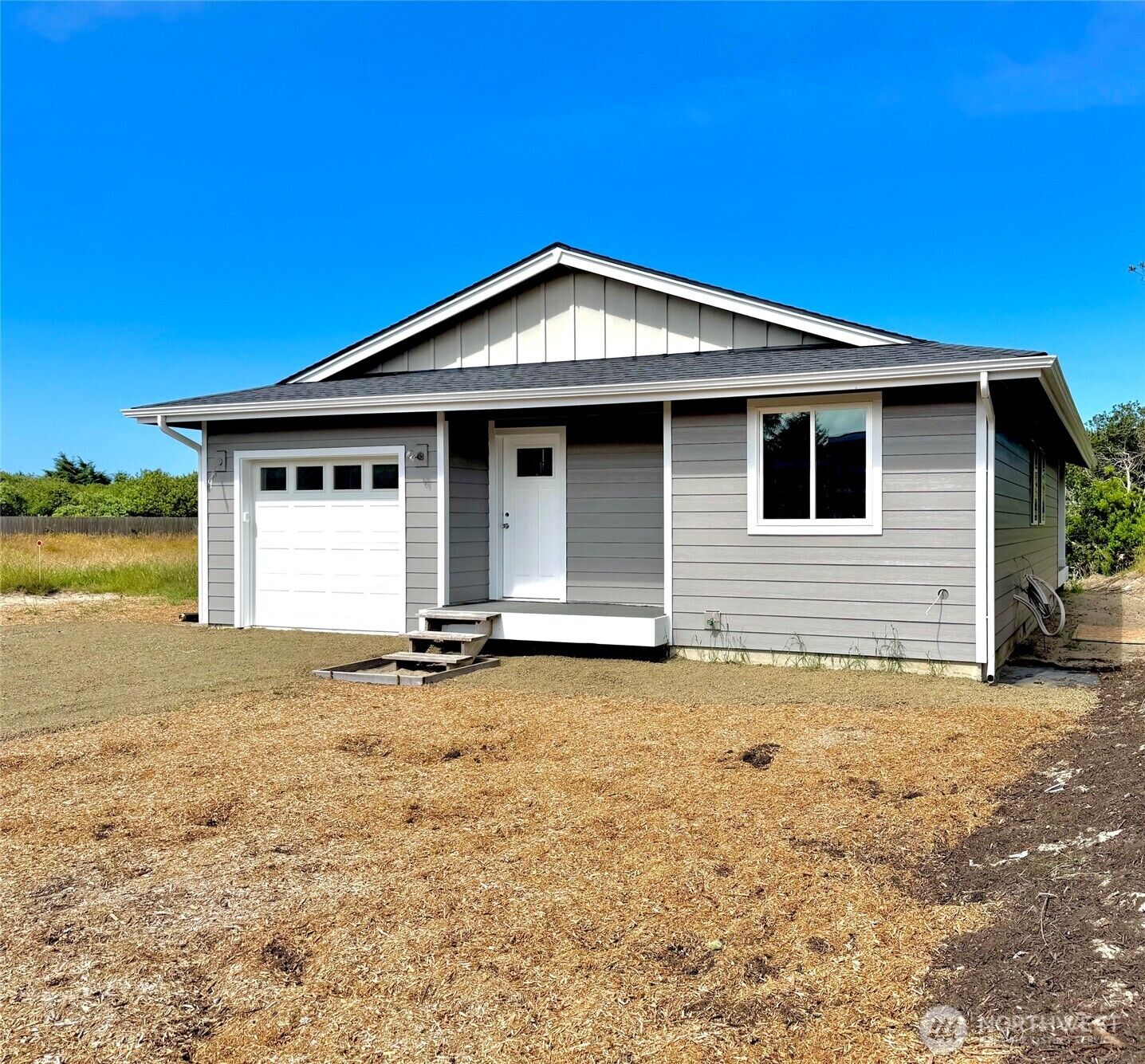 Property Photo: 957 Cascade Avenue SW WA 98569