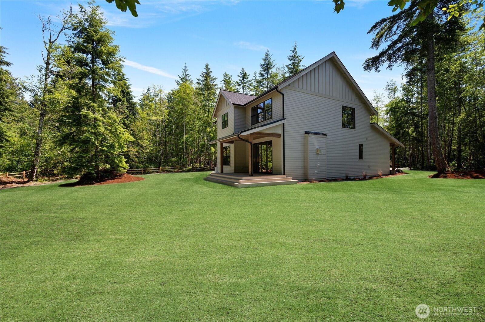 Property Photo:  19433  Kamden Court  WA 98284 