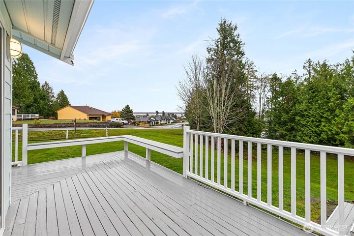 Property Photo:  8090  Comox  WA 98230 