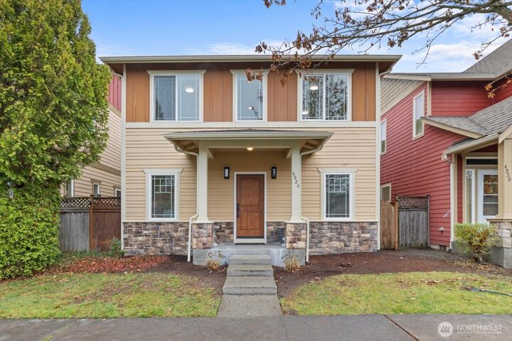 Property Photo: 4924 Balustrade Boulevard SE WA 98513