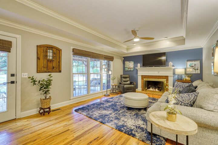 Property Photo:  420 S Oakley Lane  SC 29301 