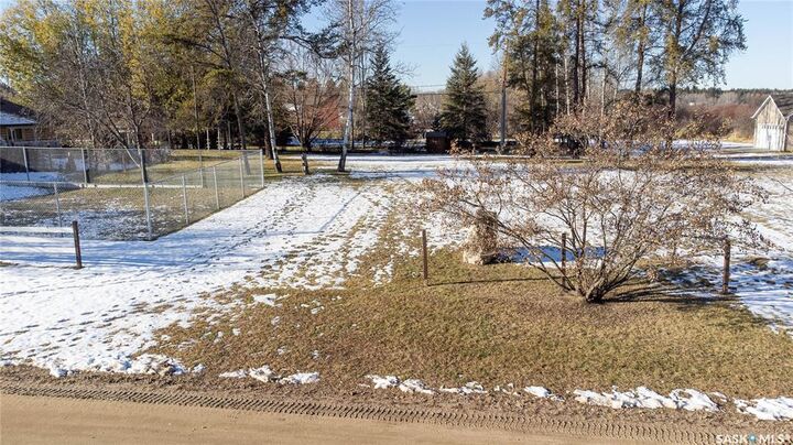 Property Photo:  6 Main Street  SK S0M 2K0 