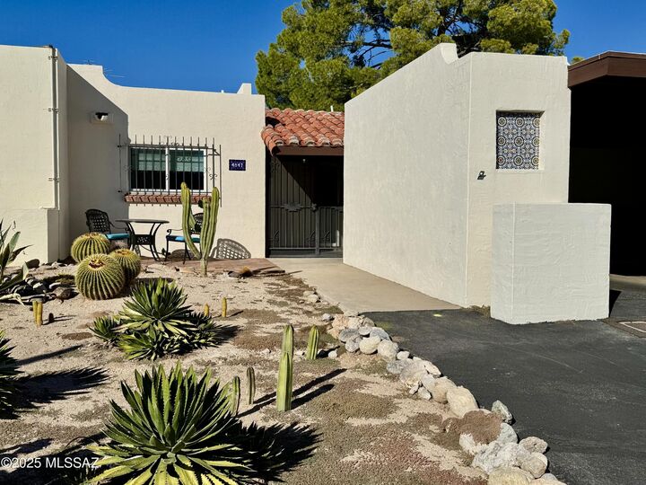 4847 N Va Entrada  Tucson AZ 85718 photo