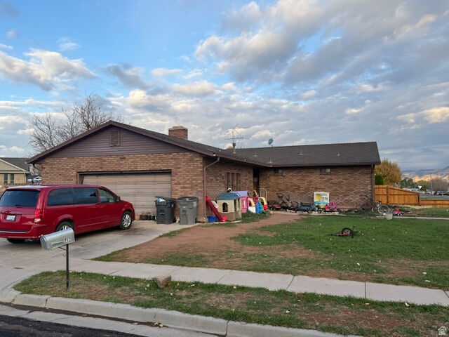 Property Photo:  712 N Crestview Dr  UT 84701 