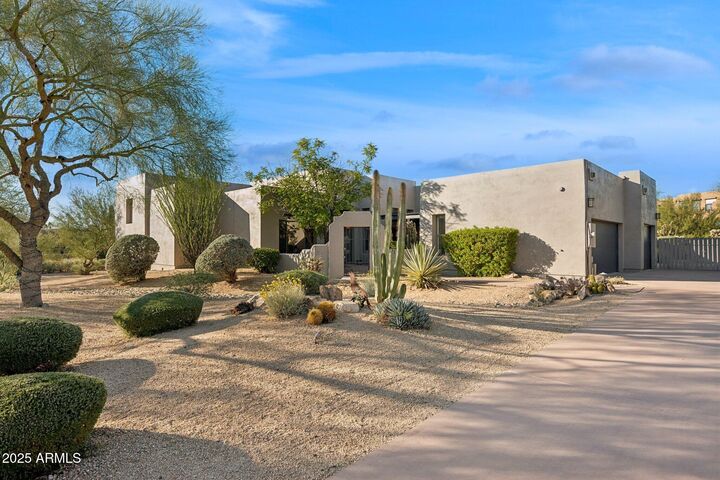 Property Photo:  8624 E Chama Road  AZ 85255 