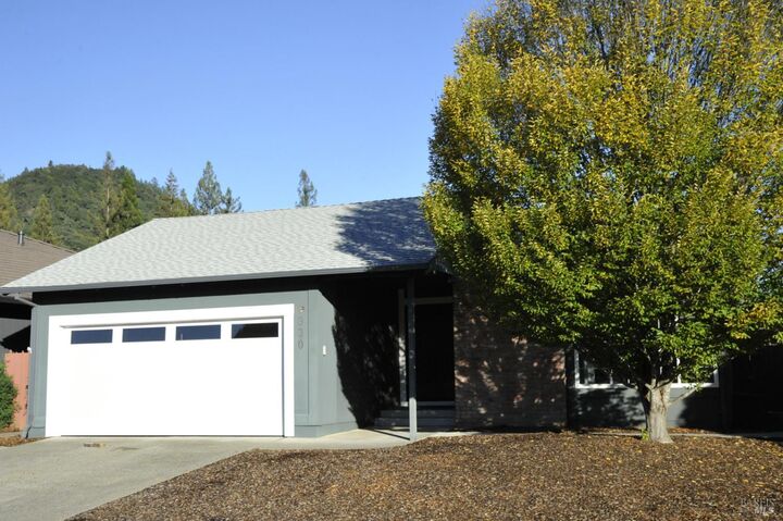 330 Orchard Street  Healdsburg CA 95448 photo