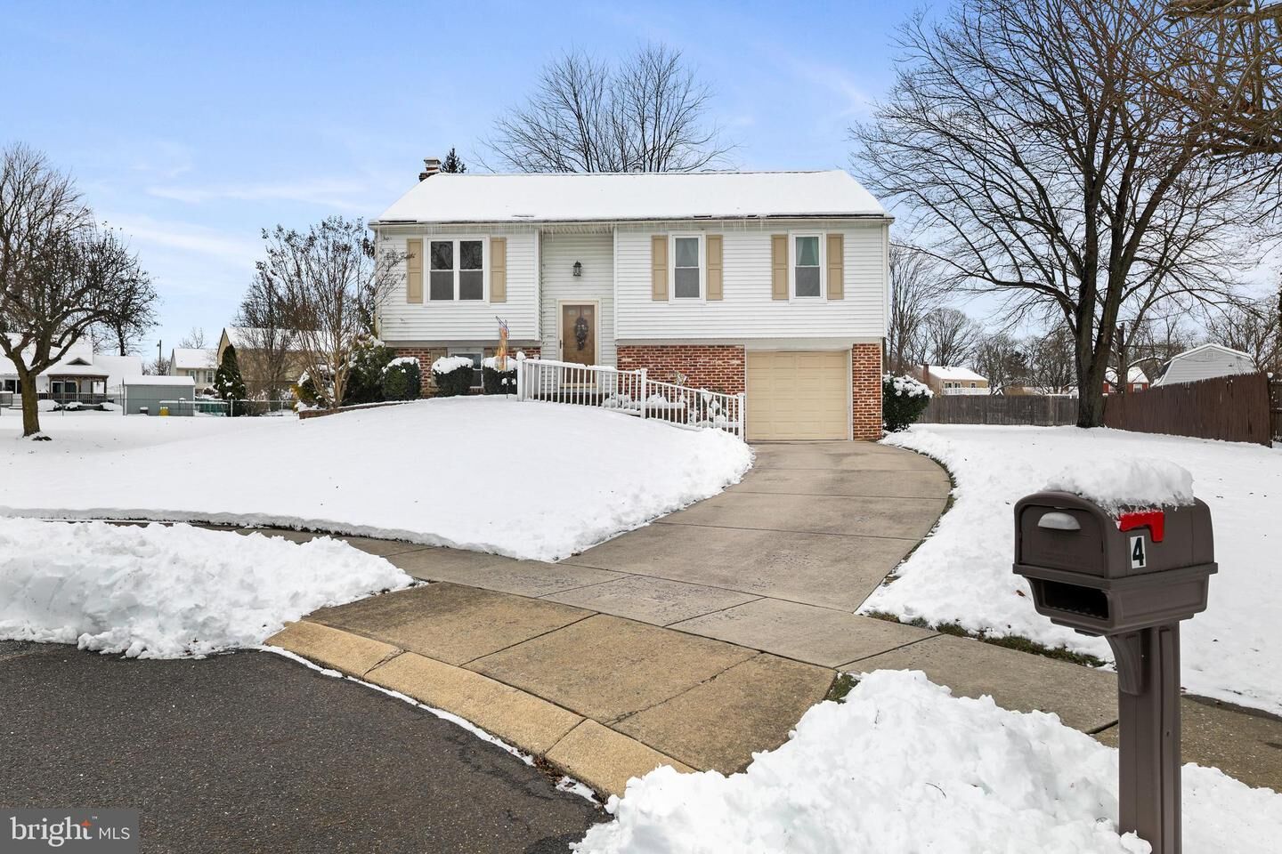 Property Photo: 4 Brighton Court NJ 08060