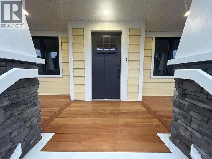 1730 68th Avenue — photo 1
