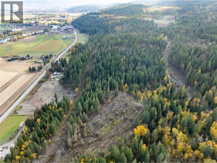 Property Photo:  150 Crossridge Road  BC V0E 1V3 