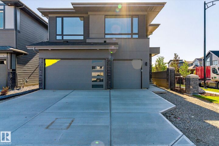 Property Photo: 6703 Knox Crest SW AB T6W 4Z9