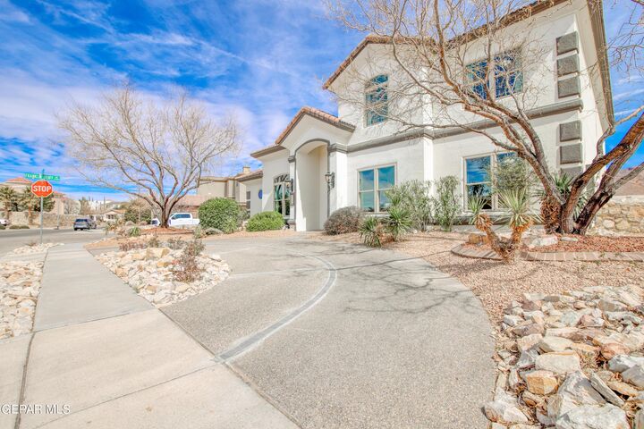 6292 Franklin Dove Avenue  El Paso TX 79912 photo