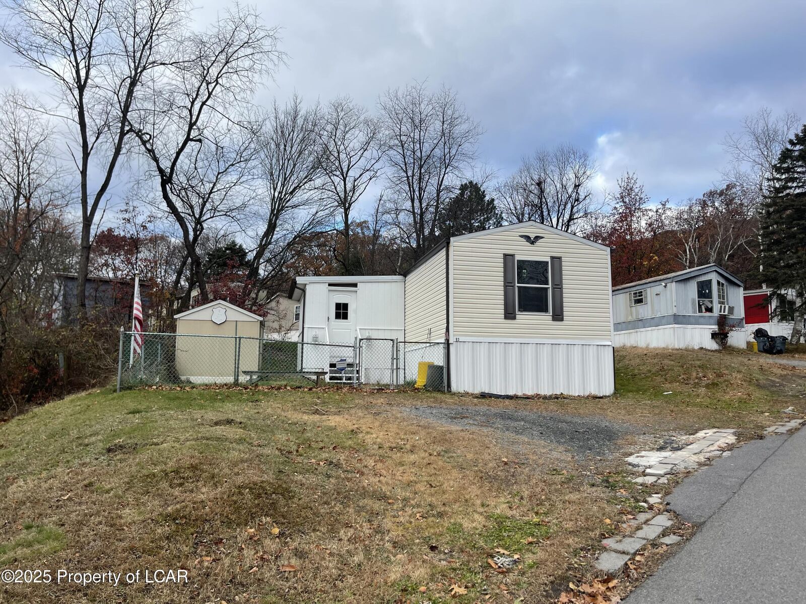 Property Photo:  17 Mount Lookout Park  PA 18643 