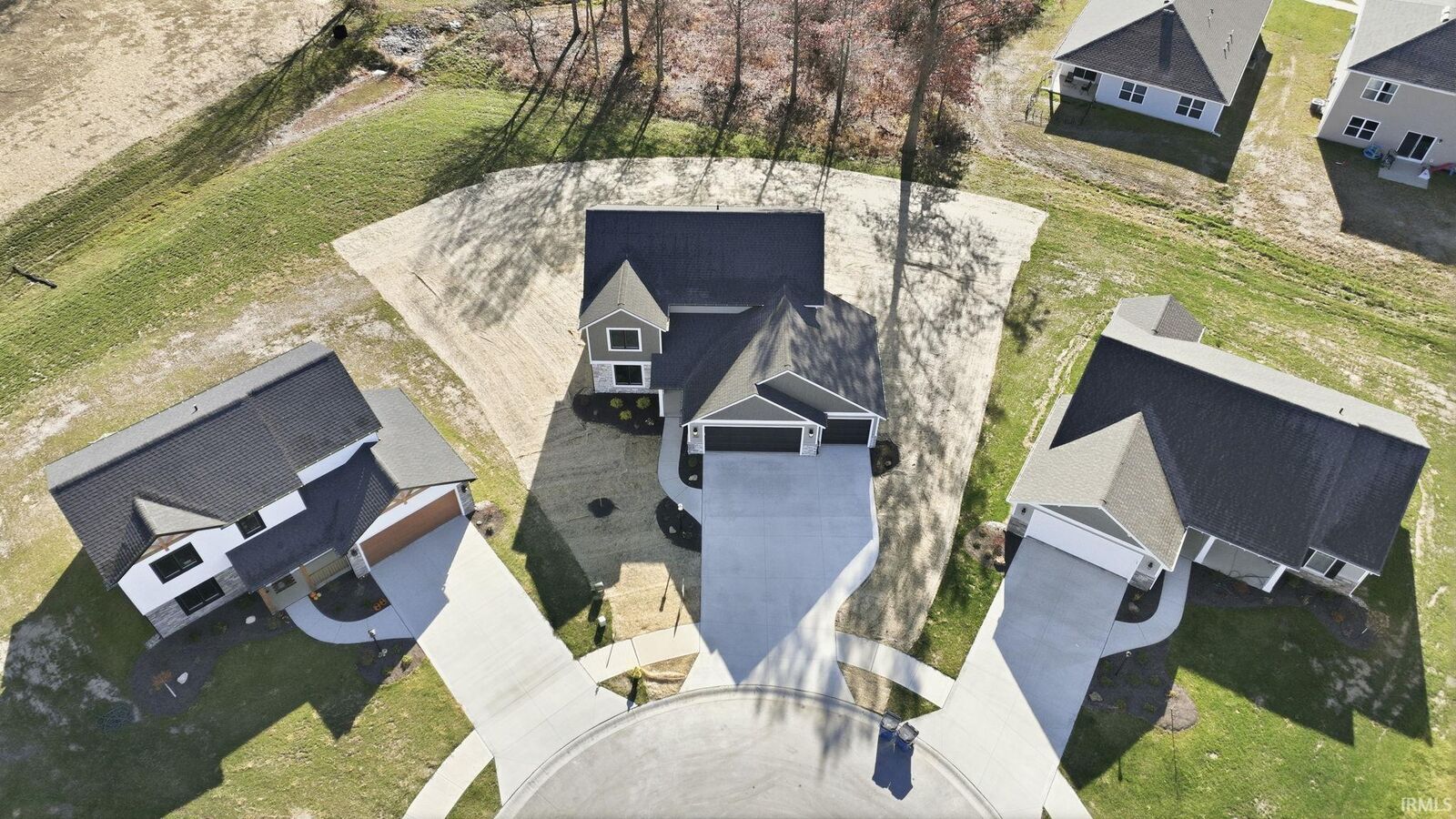 Property Photo:  11168 Oaklynn Reserve Boulevard  IN 46835 