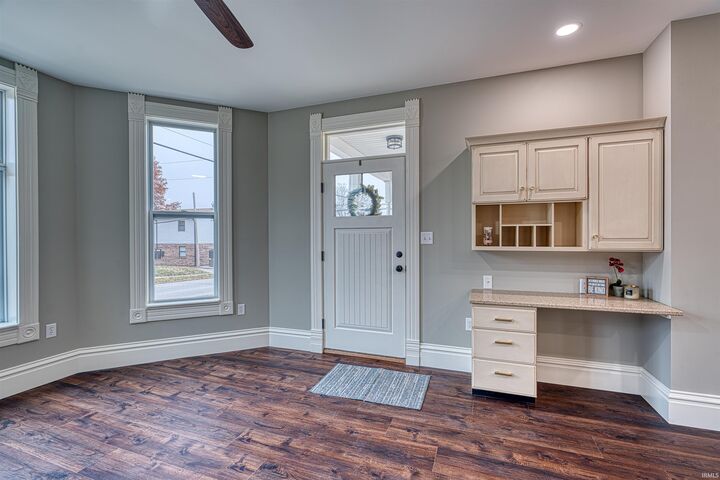 Property Photo:  206 W Gibson Street  IN 47639 