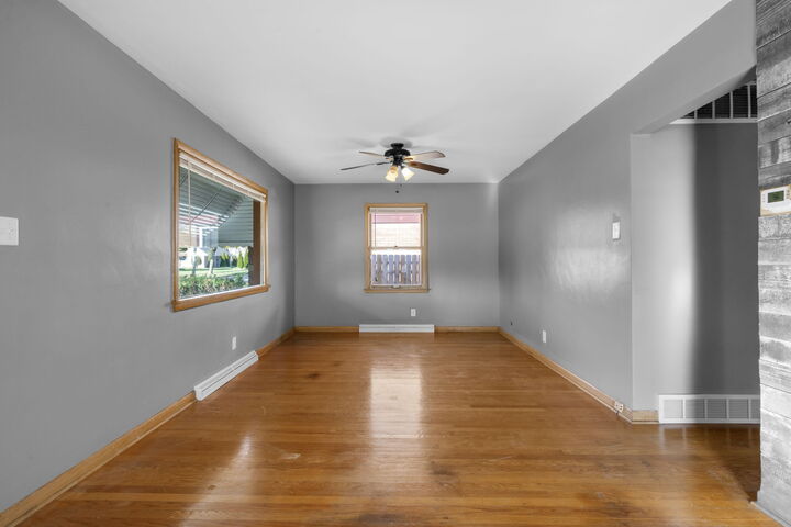 Property Photo:  5100 N 66 Th St  WI 53218 