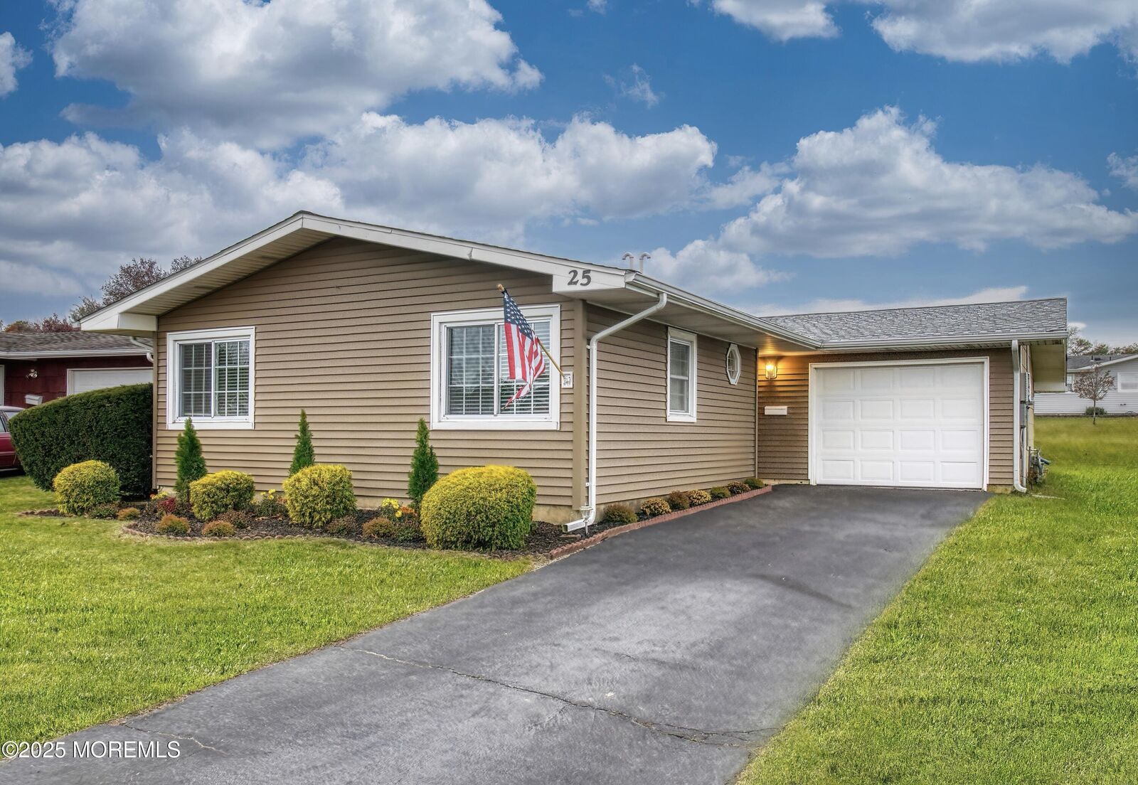 Property Photo:  25 Whitman Street  NJ 08724 