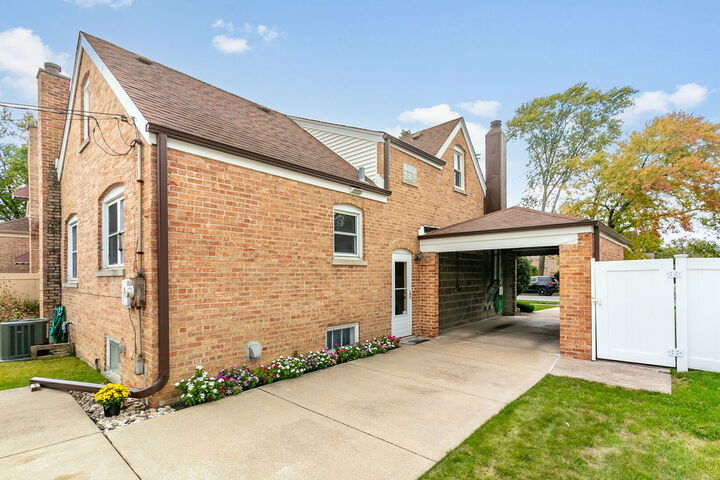 Property Photo:  4343 W 109th Street  IL 60453 