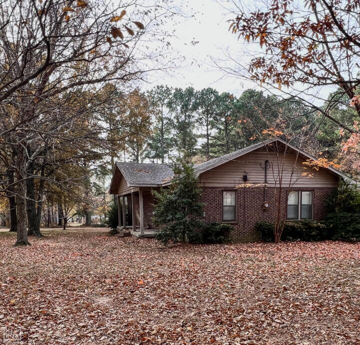 Property Photo: 170 County Road 409 AR 72404