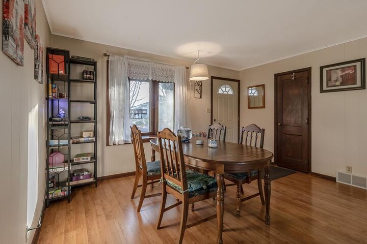 Property Photo: 711 E Blue Earth Street MN 56055