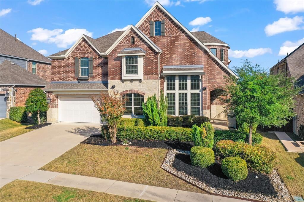 Property Photo:  7608 Fossil Creek Trail  TX 75071 