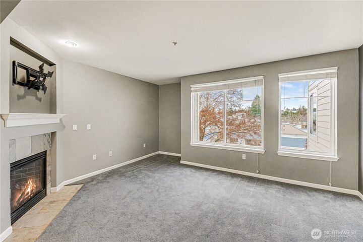 Property Photo:  1525 NW 57th Street 631  WA 98107 