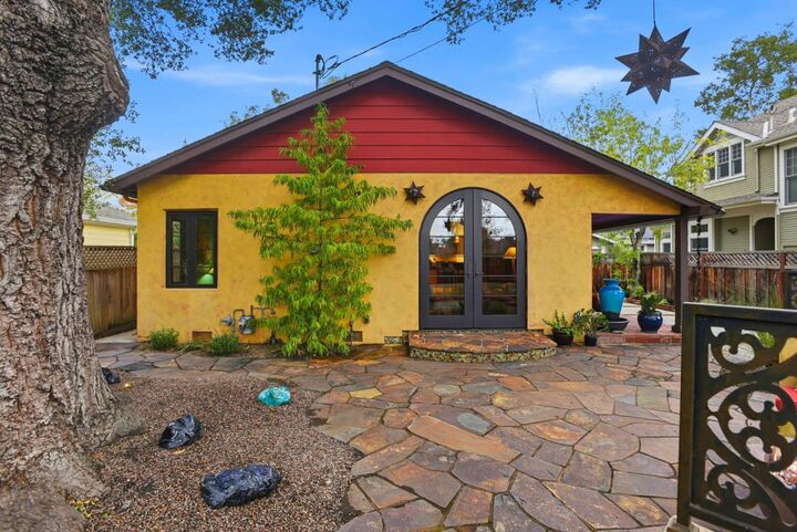 Property Photo:  1221 Hopkins Avenue  CA 94301 