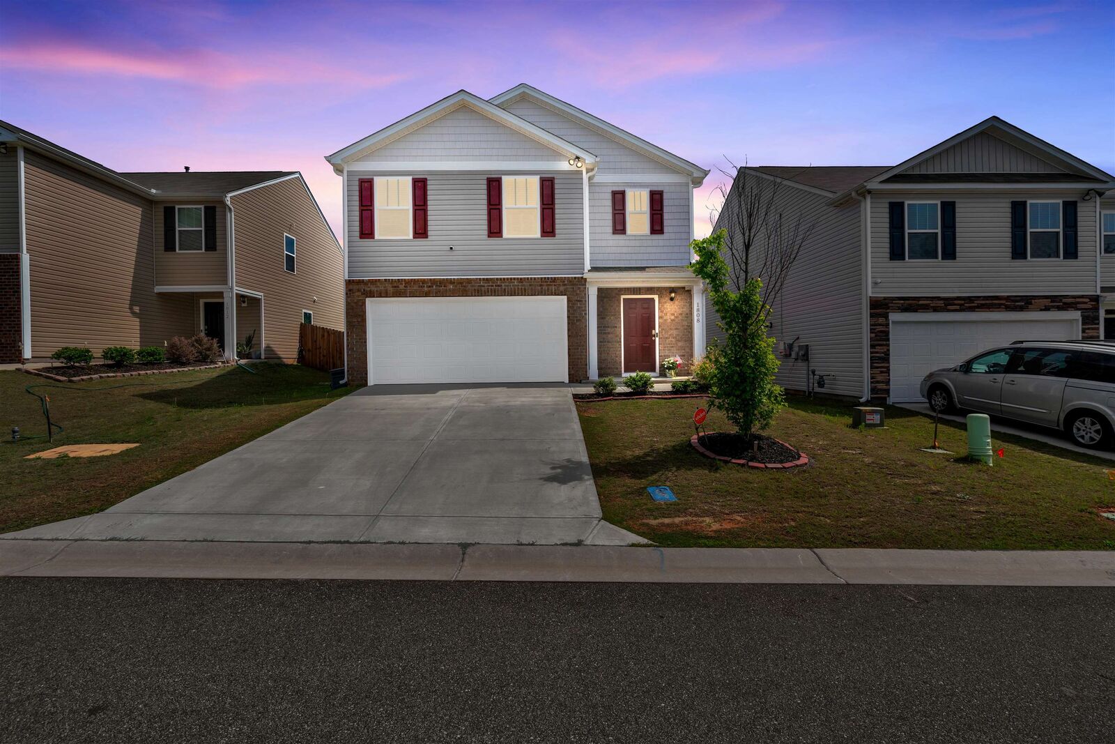 Property Photo:  1808 Bridle Lane  SC 29376 