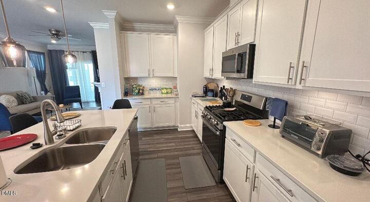 Property Photo: 203 Maroon Court NC 27610