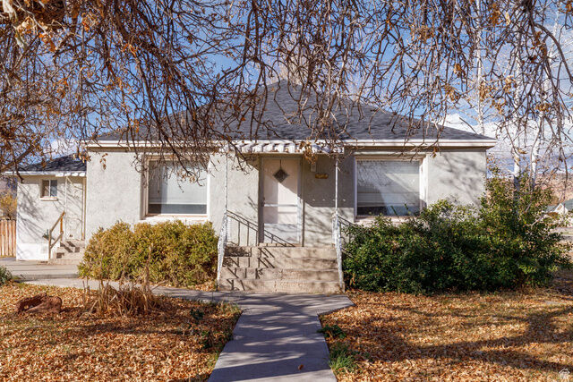 Property Photo: 208 S 400 W UT 84701