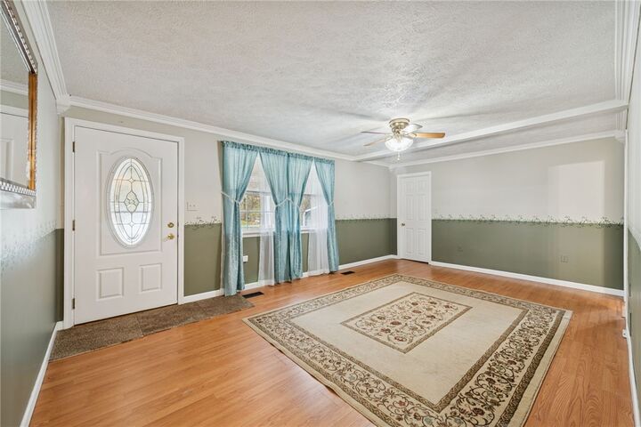 Property Photo:  1013 Franklin St  PA 15683 